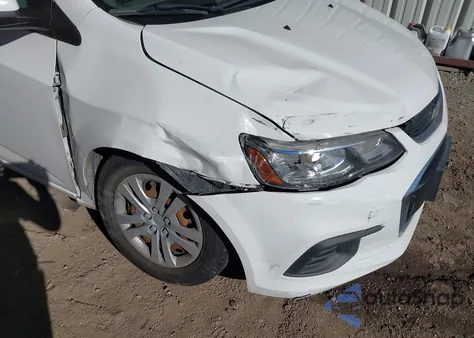 2017 Chevrolet Sonic Lt Auto z USA, uszkodzony, nr VIN 1G1JG6SHXH4173494